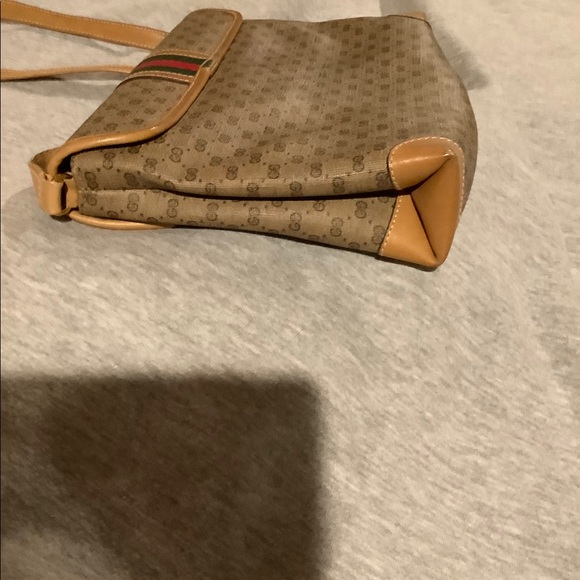 Vintage Gucci Crossbody - Picture 5 of 6